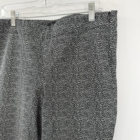 Talbots Chatham Ankle Pants size 12p Slim fit Side zip Black Patterned 24" Insea - Picture 3 of 10